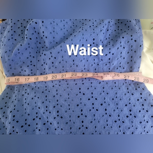 Elegant Blue Eyelet Dress - Picture 7 of 8